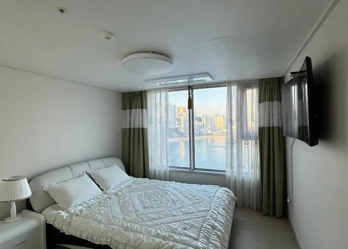 Songdo Beach House Appartement Busan